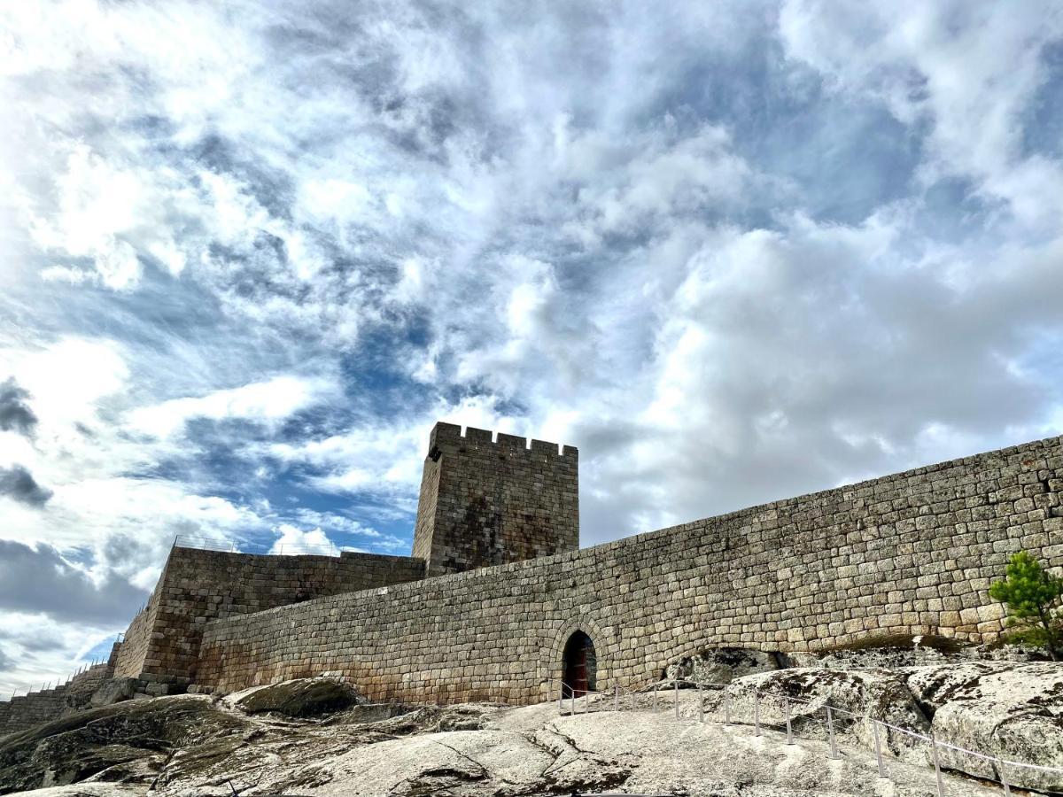 Casa Do Penedo - Um Segredo Na Serra Da Estrela Quintas de Baixo Экстерьер фото